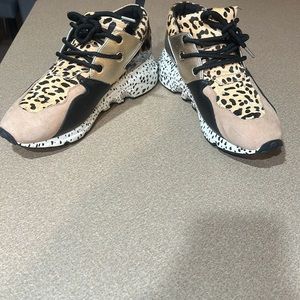 Steve Madden Women Shoes